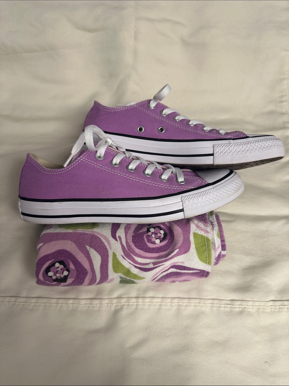 Converse Low Top Sneakers - Lavender Purple with White - Picture 4 of 7